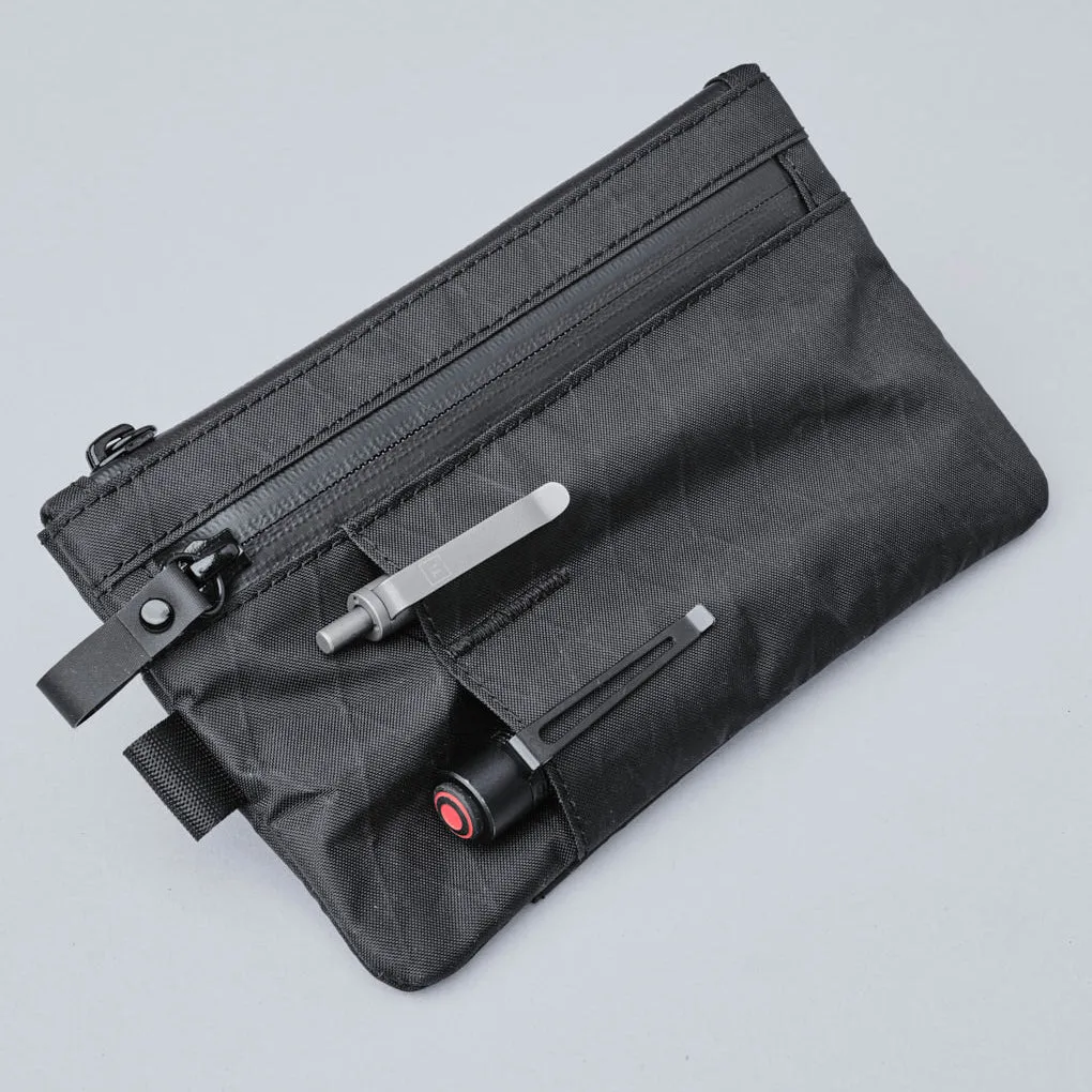 Alpaka Zip Clutch