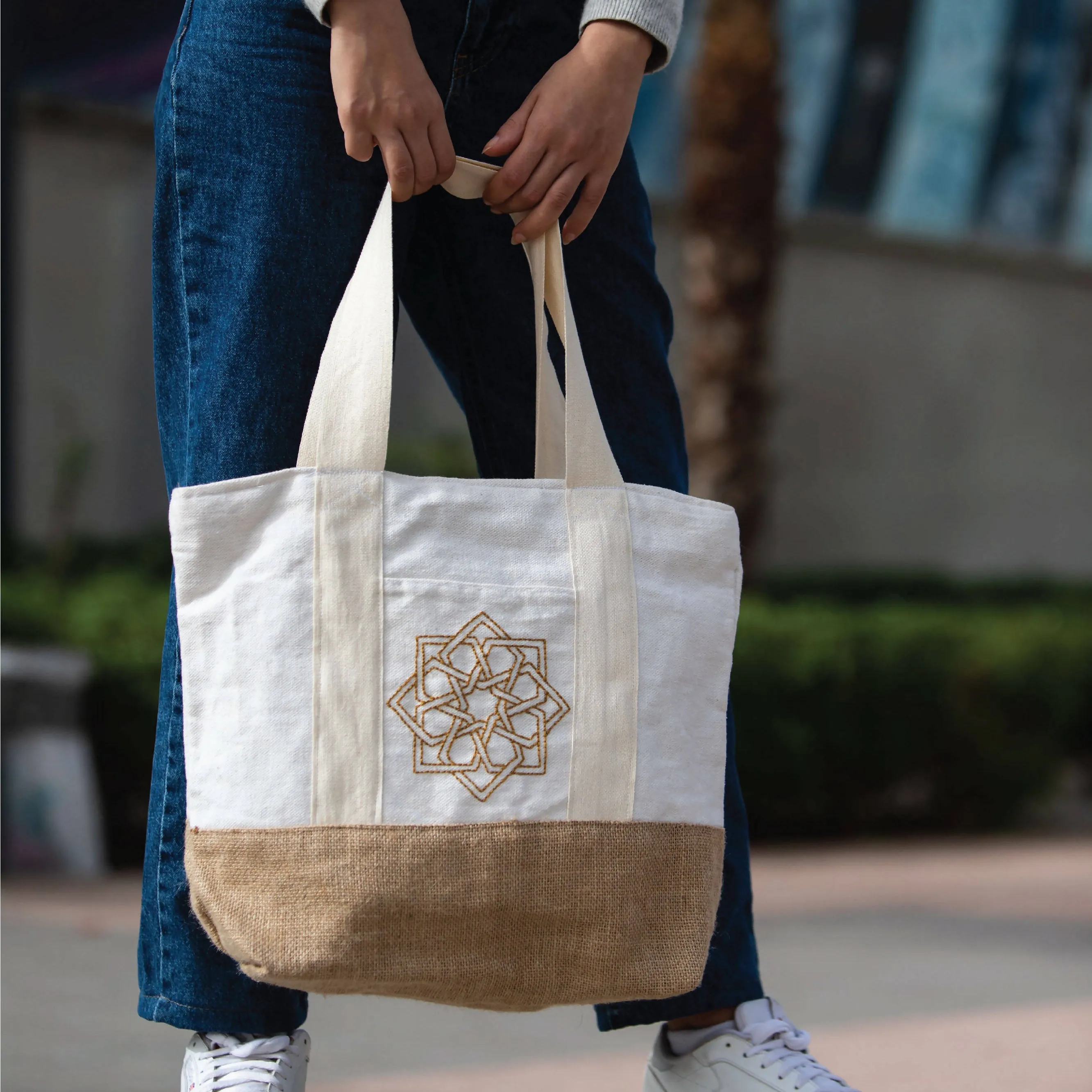 ARABESQUE Tote Bag