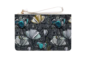 Aynor Clutch Bag