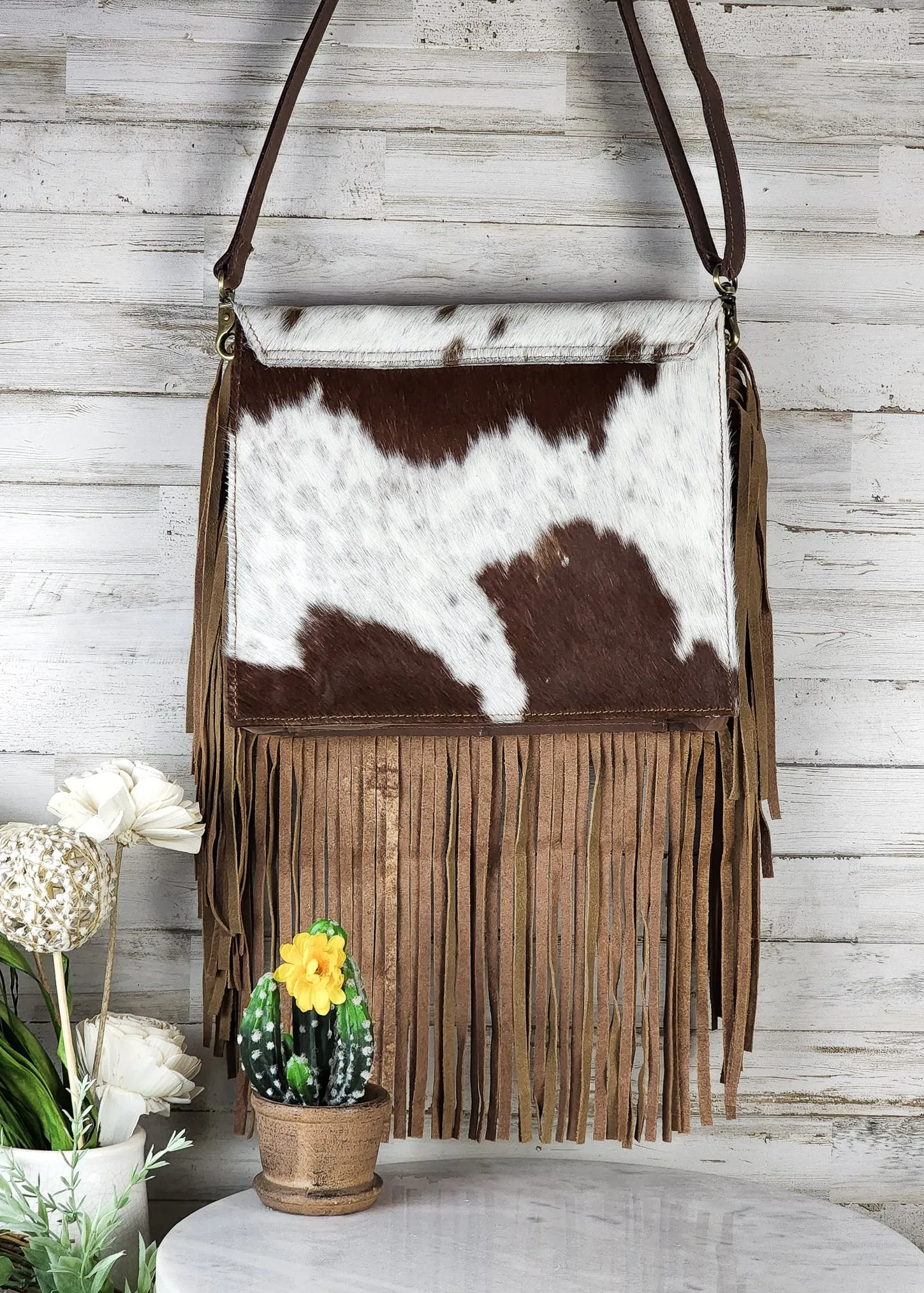 Brown & White Pagosa Cowhide Crossbody Handbag