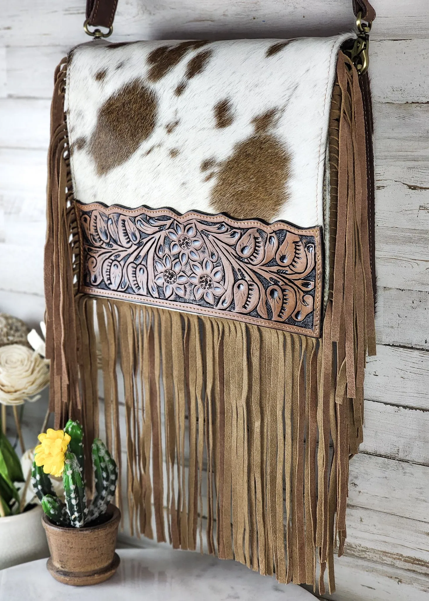 Brown & White Pagosa Cowhide Crossbody Handbag