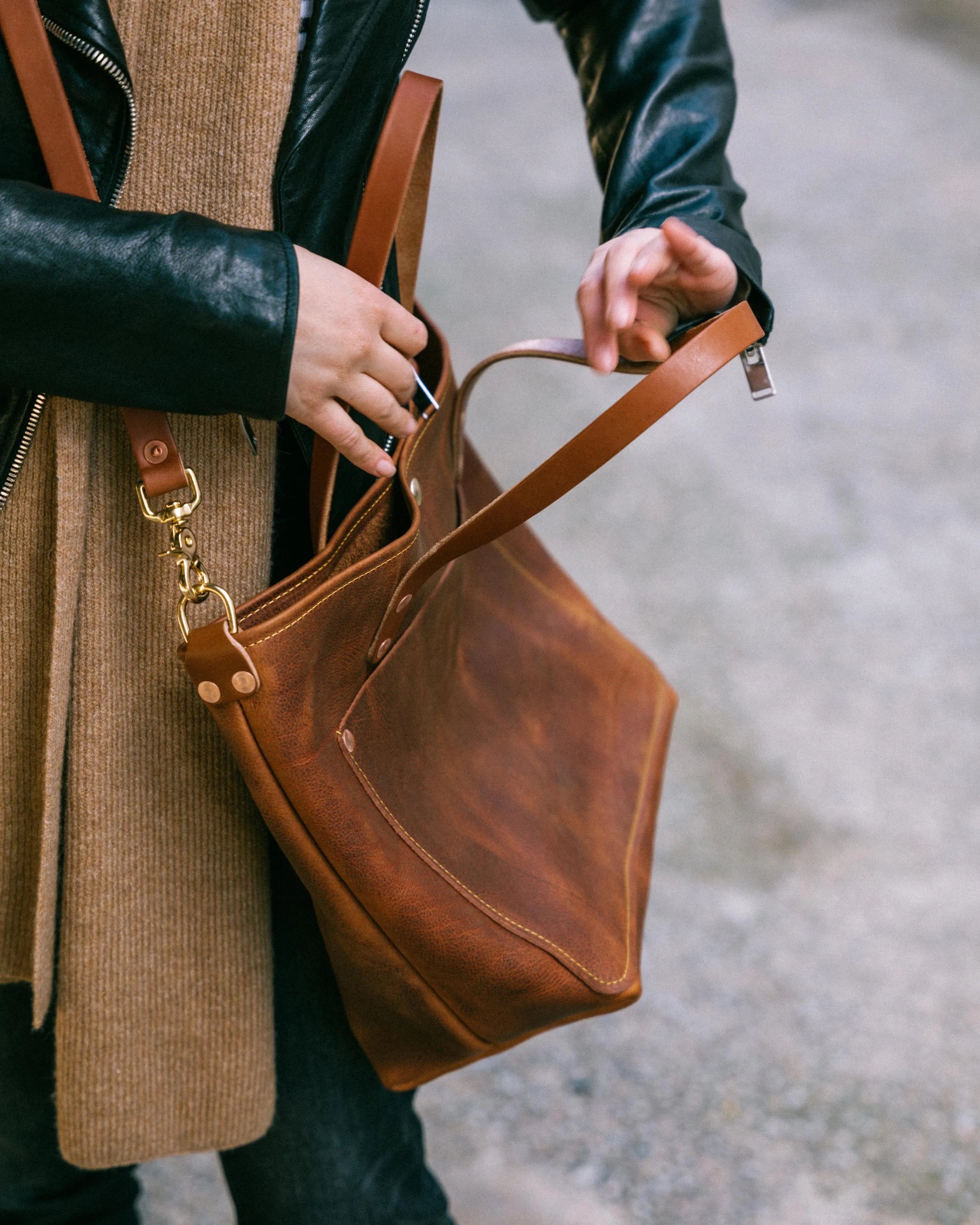 Brown Kodiak Travel Tote