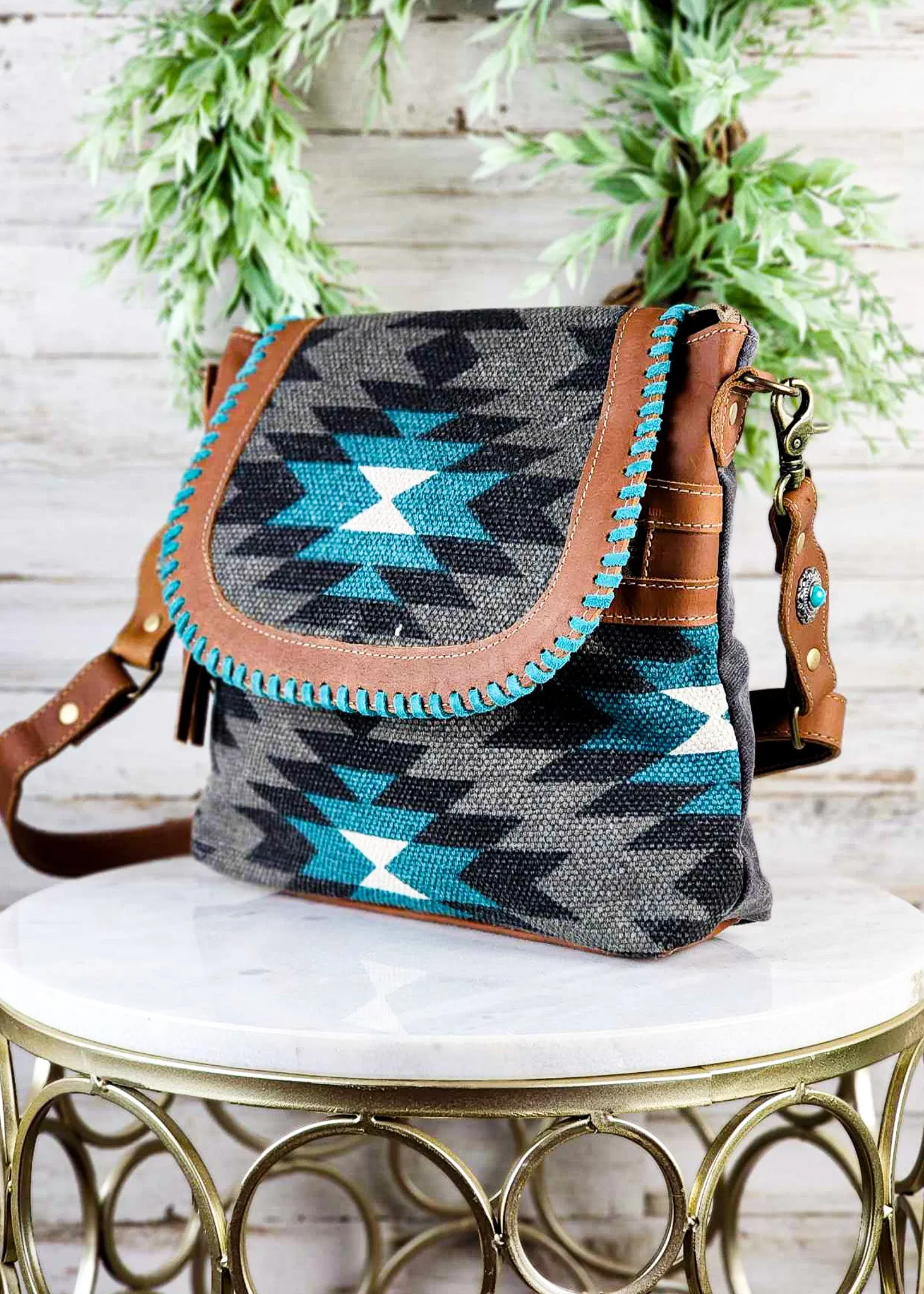 Gray & Turquoise Aztec Shoulder Handbag