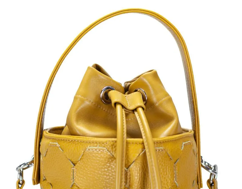 Helon mini bucket bag - Handwoven yellow leather