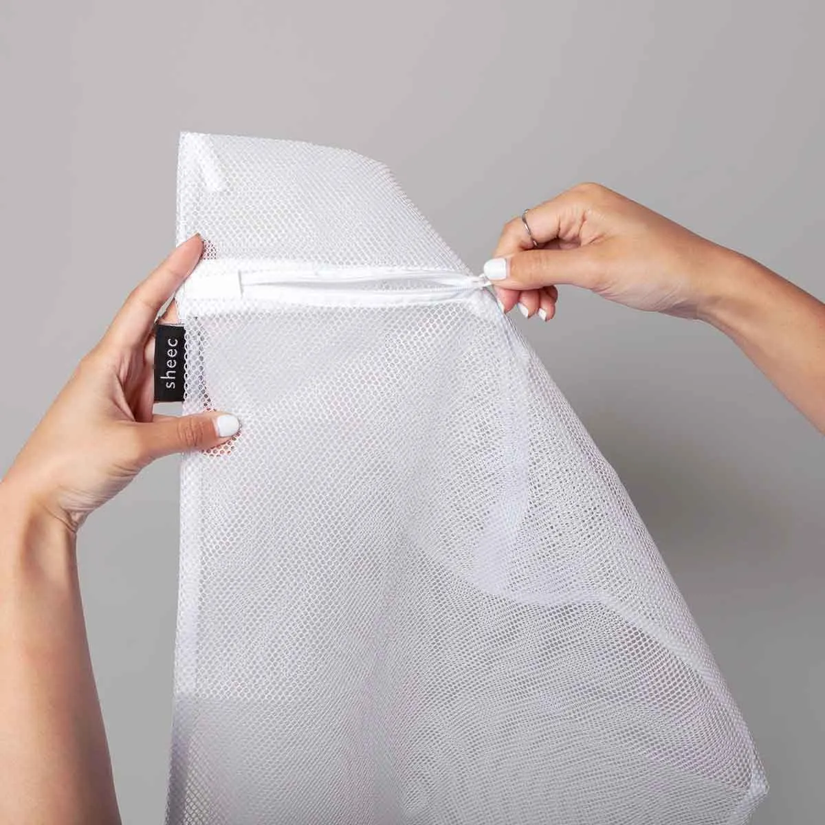 Large Mesh Laundry Bag With Zipper | Sock Washing Bag