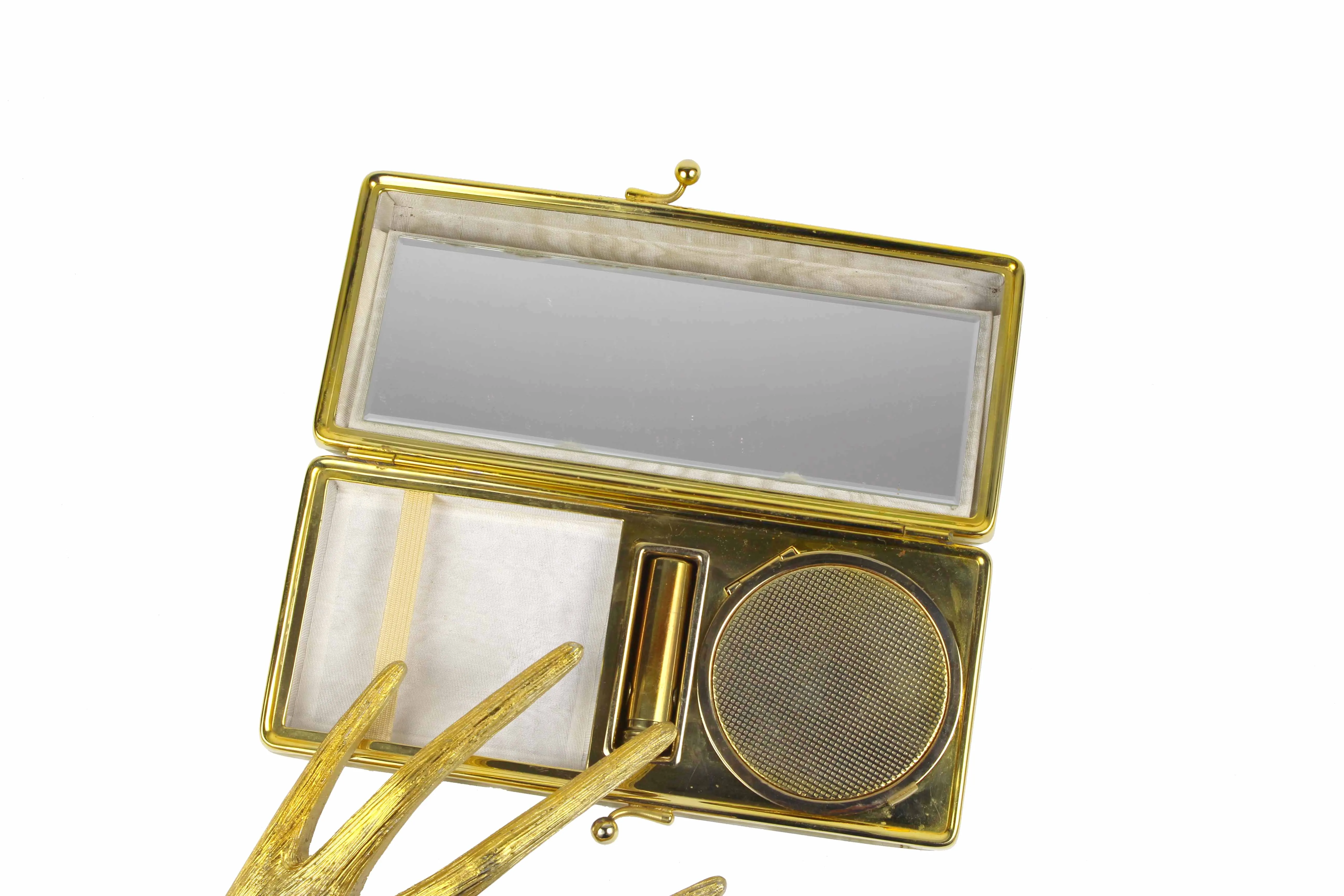 Marbre white vanity purse cluth