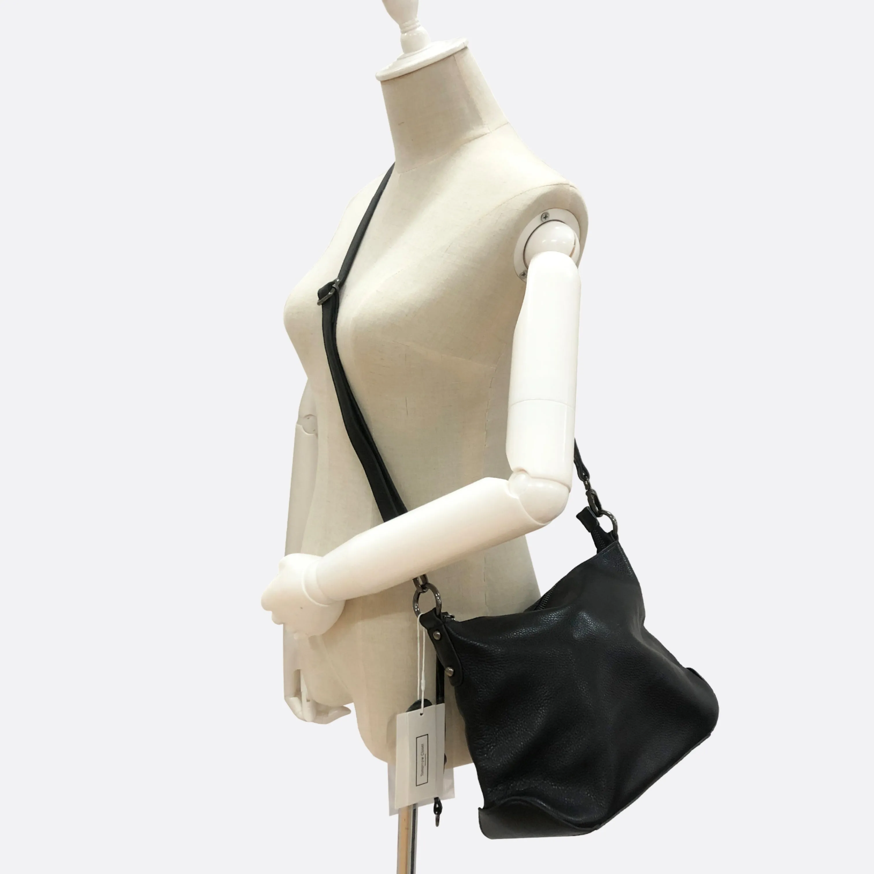 Women's genuine cowhide leather handbag Bora V2 design